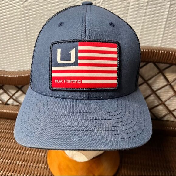 Huk Fishing Performance Snap Back Truckers Hat/Cap By The Classics OS - Picture 1 of 7